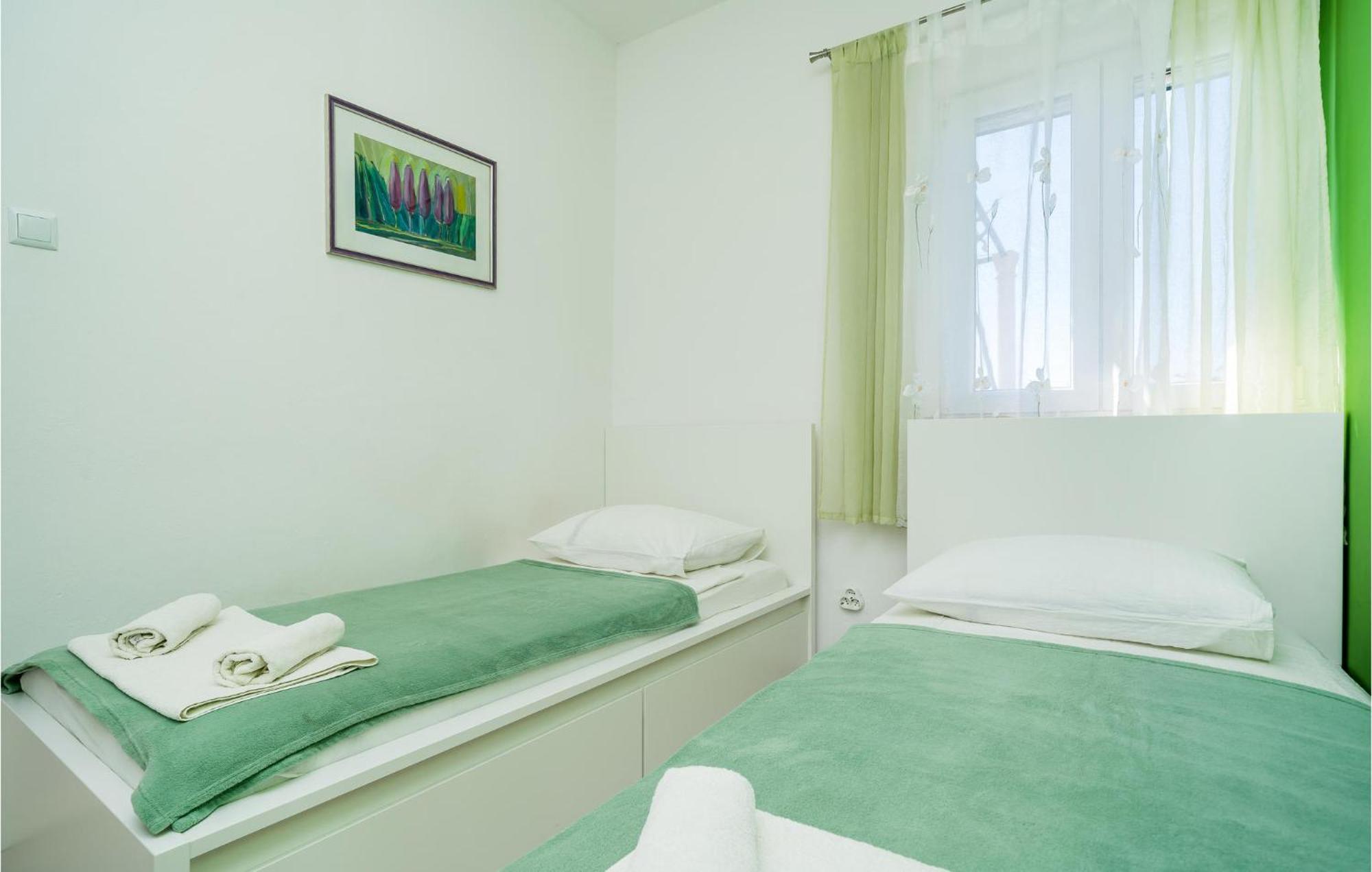 Cozy Apartment In Zaton Veliki With Kitchen Kültér fotó